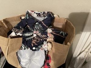 Chihuahua clothes Up To 10 Pound - Picture 1 of 3