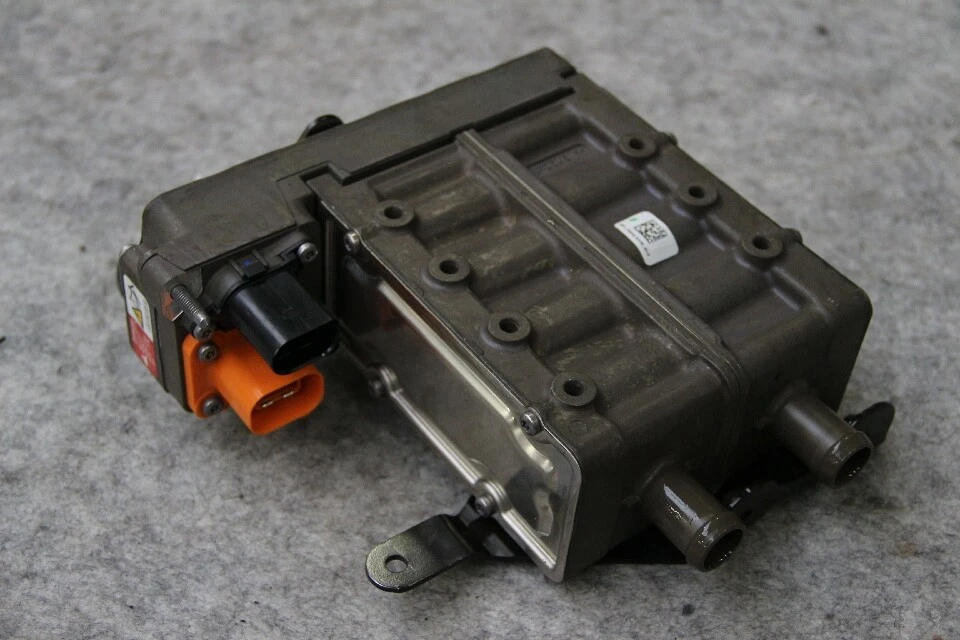 Elemento calefactor original Audi Q7 e-tron 4M1819013A calefacción calefacción calefacción eléctrica Foto 1 de 1