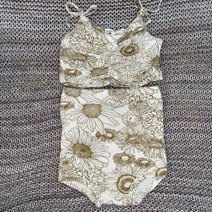 Kate Quinn Outfit Girls 18-24 Months 2 Piece Bamboo Smocked Crop Top Beach - Picture 1 of 3