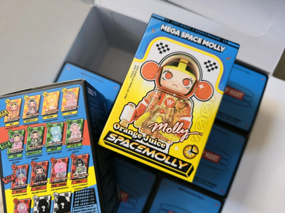 Popmart Space Molly Series 4, 100%, Spacemolly Series Confirmed box authentic