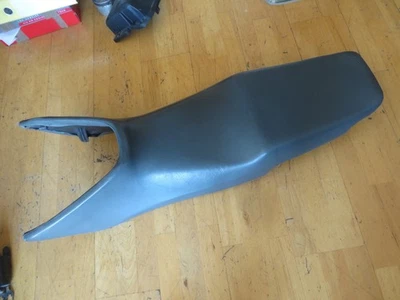 VFR750 Sitzbank Sitzkissen Y53 Honda VFR 750 F RC36 Sitz - Bild 1 von 4