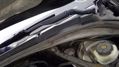 CADILLAC ATS    2015 Wiper Arm LEFT DRIVER  475532 - Image 1 of 4