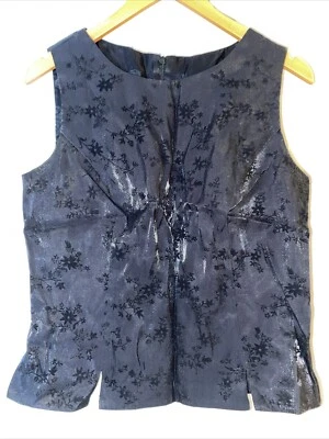 Donna Rico 无袖正装黑色绒面上衣,正面凹槽拉链背面,尺寸 10 — 第 1/4 张图片