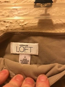 Pantalones Cortos Largos ANN TAYLOR LOFT Bronceado Capri Puños Talla - Imagen 1 de 3