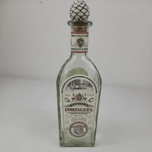 Leere Fortaleza Reposado Tequila Flasche ungespült 750ml - Bild 1 von 5