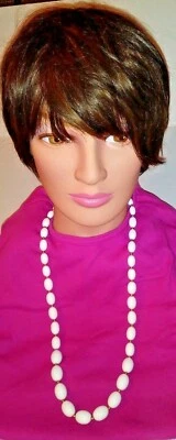 Collar Monet 28" Imitación Perla Blanca Espaciadores Chapados en Oro Ovalados Tamaños Graduados Foto 1 de 4