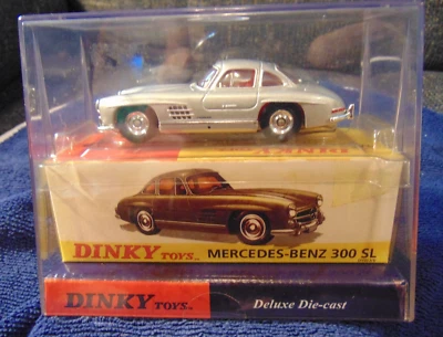 DINKY-TOYS. MERCEDES-BENZ 300 SL ALA DE GAVIOTA Como Nueva en Paquete. Foto 1 de 4