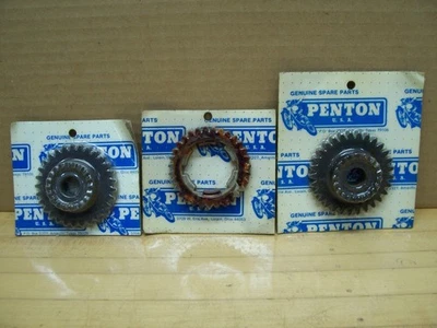 3 piezas de motocicletas Penton vintage nuevas de colección motor Sachs 125 Foto 1 de 4