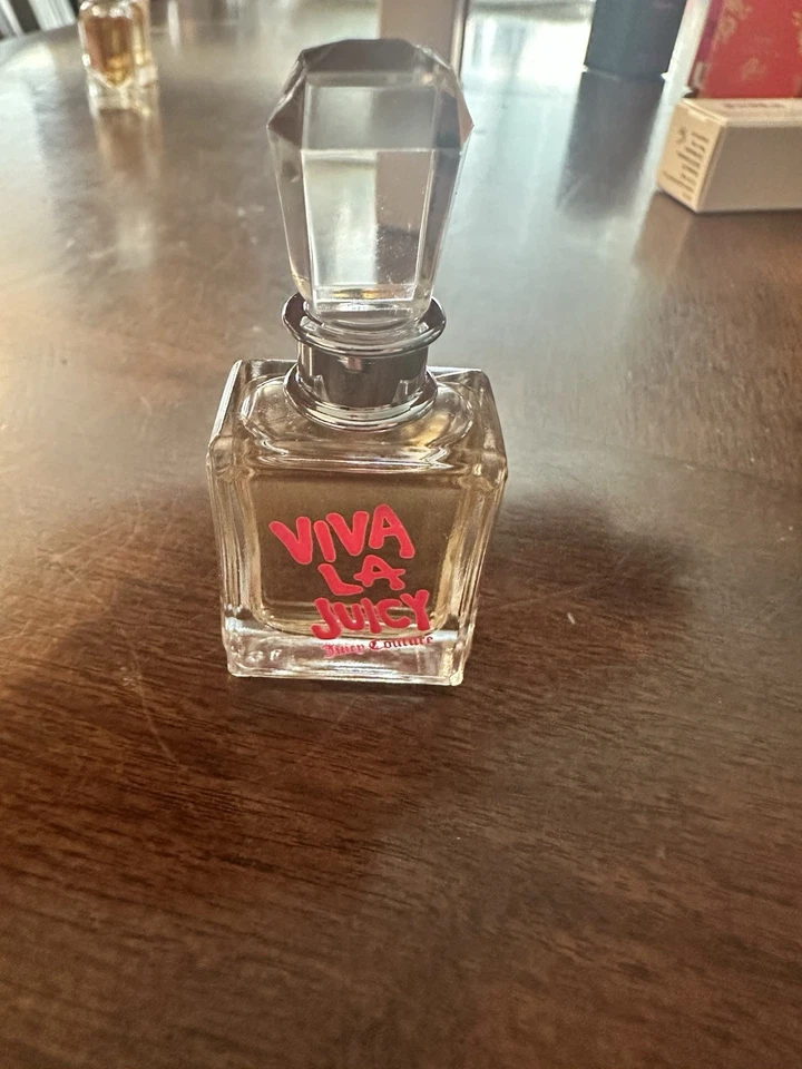 Viva la Juicy de Juicy Couture Mujer Perfume Perfume Mini .17 OZ Splash 5 ml NUEVO Foto 1 de 1