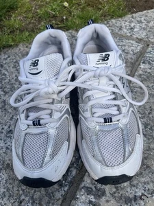 New Balance 530 Unisex Sneaker - Bild 1 von 6