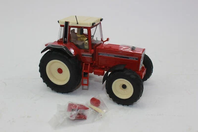 Wiking 077852 IHC 1455 XL Tractor 1:32 New in Original Packaging - Image 1 of 4