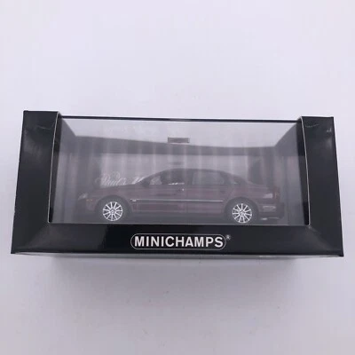 Carro Minichamps Volvo S80 sedã chassi metálico escala 1:43 modelo caixa original - Imagem 1 de 4