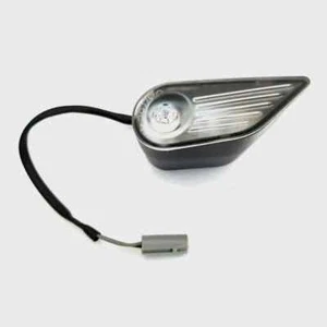 Front Indicator Right Side For KTM RC 125 RC 200 RC 390 - Picture 1 of 5
