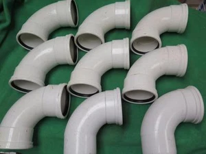 9 pc. SDR35 4" 90° DEGREE ELBOW GASKETED FITTING PVC SEWER & STORM DRAIN PIPE 4" - Foto 1 di 1