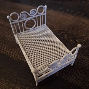 Metal Doll Bed 3x2x2 Inches Furniture White Coil Dollhouse Miniature Bedroom - Picture 1 of 8