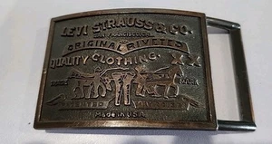 Vintage Levi Strauss & Co Logo Messing Gürtelschnalle passt Gürtel bis zu 1 3/4 Zoll breit - Bild 1 von 5