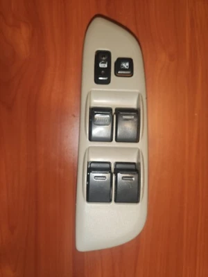 Interruptor maestro de ventana eléctrica del conductor Toyota RAV4 2004-2005 FABRICANTE DE EQUIPOS ORIGINALES Foto 1 de 4