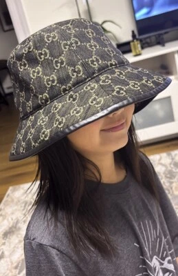 NUEVO EN CAJA Gucci Denim Cuero Viaje UNISEX Sombrero Cubo - Talla M/58 Foto 1 de 4