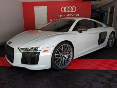 Letrero de garaje combinado con logotipo Quattro y 4 anillos plateado cepillado  Foto 1 de 4