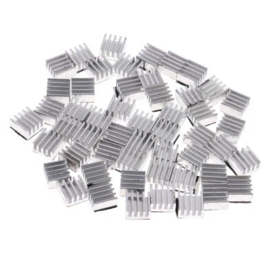 50Pack 8.8x8.8x5mm Set di alette di raffreddamento del dissipatore di calore in - Immagine 1 di 4