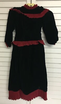 Vestido vintage de terciopelo azul marino hecho a mano para niña con volantes rojos Foto 1 de 4