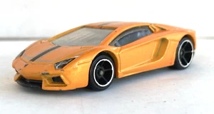 Hot Wheels Lamborghini Aventador LP 700-4 - 2016 H W Exotics 5-pk 5/5 Orange - Picture 1 of 11