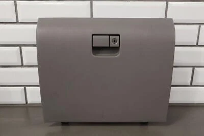 01-07 LandCruiser LX470 原始设备制造商手套盒(石 10) — 第 1/4 张图片