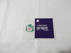 Enfriador de uva seco Canadá máquina expendedora botón etiqueta etiqueta Coca Cola Cola - Imagen 1 de 2