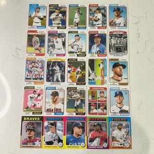 Lot of 25 Topps Heritage Baseball Cards 2023 Stars Anthony Rizzo Luis Castillo - Picture 1 of 7