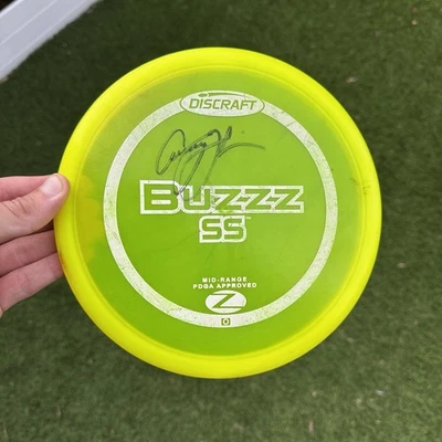 Discraft PFN Buzzz SS 179g Pearly Avery Jenkins Signature - Image 1 of 3
