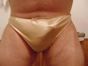 Sexy Tanga Bragas de Satén Ajuste Perfecto Talla Única Ideal para Hombre (BG 37) - Imagen 1 de 22