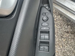 2016-2021 HONDA CIVIC FRONT DOOR SWITCH - Picture 1 of 1