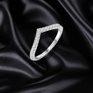 Moissanit Sterling Silber Bandring Vorsteckring Liebe Infinity Ring Geschenk Ring - Bild 1 von 5