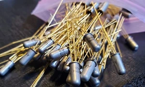 (2 piezas) Transistor PNP de germanio MOTOROLA 2n499 JAN2N499A especificaciones militares 2n499A - Imagen 1 de 4