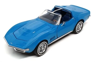 Franklin Mint 1/24 Scale B11RH87 - 1968 Chevrolet Corvette - Blue - Image 1 of 4