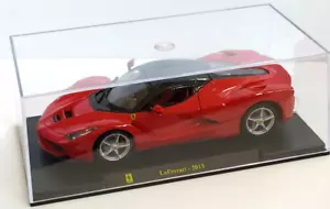 BURAGO HACHETTE 1:24 AUTO DIE CAST FERRARI LA FERRARI 2013 - Foto 1 di 3