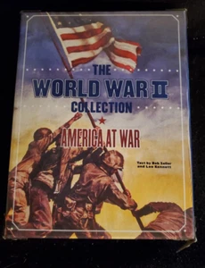 THE WORLD WAR II COLLECTION / America At War - Boxed Replica Artifacts - Picture 1 of 8