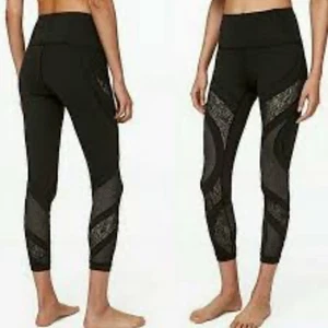 Lululemon Wunder Under High-Rise Tight 25" Encaje Negro 6 - Imagen 1 de 11
