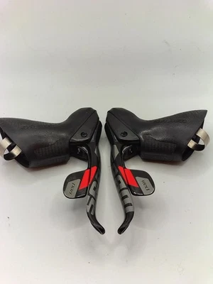 Sram Red 22 shifters brake levers carbon 2x11 Rim Mechanical (2) - Image 1 of 4