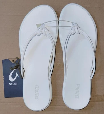 OLUKAI Womens Sz 7 EU 37/38  White AKA FLIP FLOP SANDALS Water Friendly Comfort - Image 1 of 4