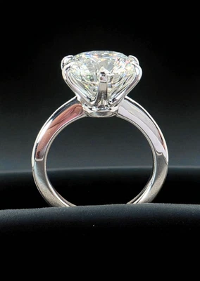 4.00 Ct D VS1 Round Solitaire Platinum Lab Grown Diamond Ring IGI Certified - Image 1 of 4