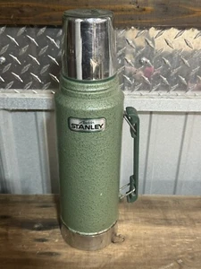 Vintage Stanley Aladdin grün Vakuumflasche Thermosbecher A-944DH USA 1 Quart - Bild 1 von 2