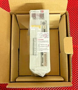 Mitsubishi MR-E-10AG-KH003 AC Servo Amplifier 3ph 200-230V - Picture 1 of 12