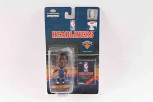 Figura de acción de baloncesto Patrick Ewing Headliners 1996 en tarjeta - Imagen 1 de 1