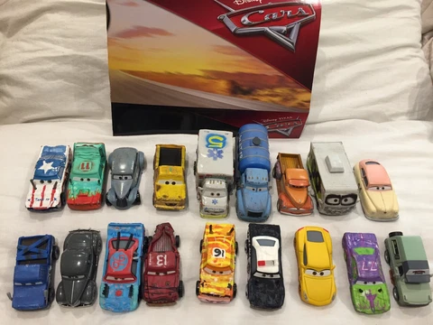 DISNEY PIXAR CARS CRAZY 8 THUNDER HOLLOW BRAND NEW LOOSE 155 DIECAST TOKYO DRIFT Cover