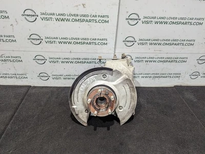 RANGE ROVER EVOQUE L551 O/S DRIVER SIDE RIGHT REAR WHEEL HUB - Image 1 of 3
