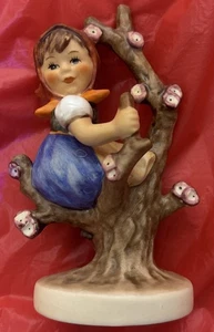 Hummel Goebel # 141 3/0 Apple Tree Girl 4” Figurine 1991 Signed - Picture 1 of 3