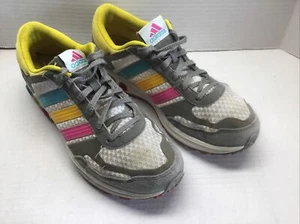 Adidas LA Trainers Wonderglo 2011 8,5 gris y amarillo con zapatillas rosa y azulada - Imagen 1 de 11