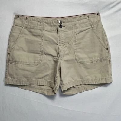 Tommy Hilfiger Women's Shorts Size 4 Beige Pockets Flat Front - Image 1 of 4