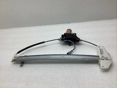 2010-2015 Nissan Armada motor de janela traseira direita e conjunto regulador fabricante de equipamento original - Imagem 1 de 4